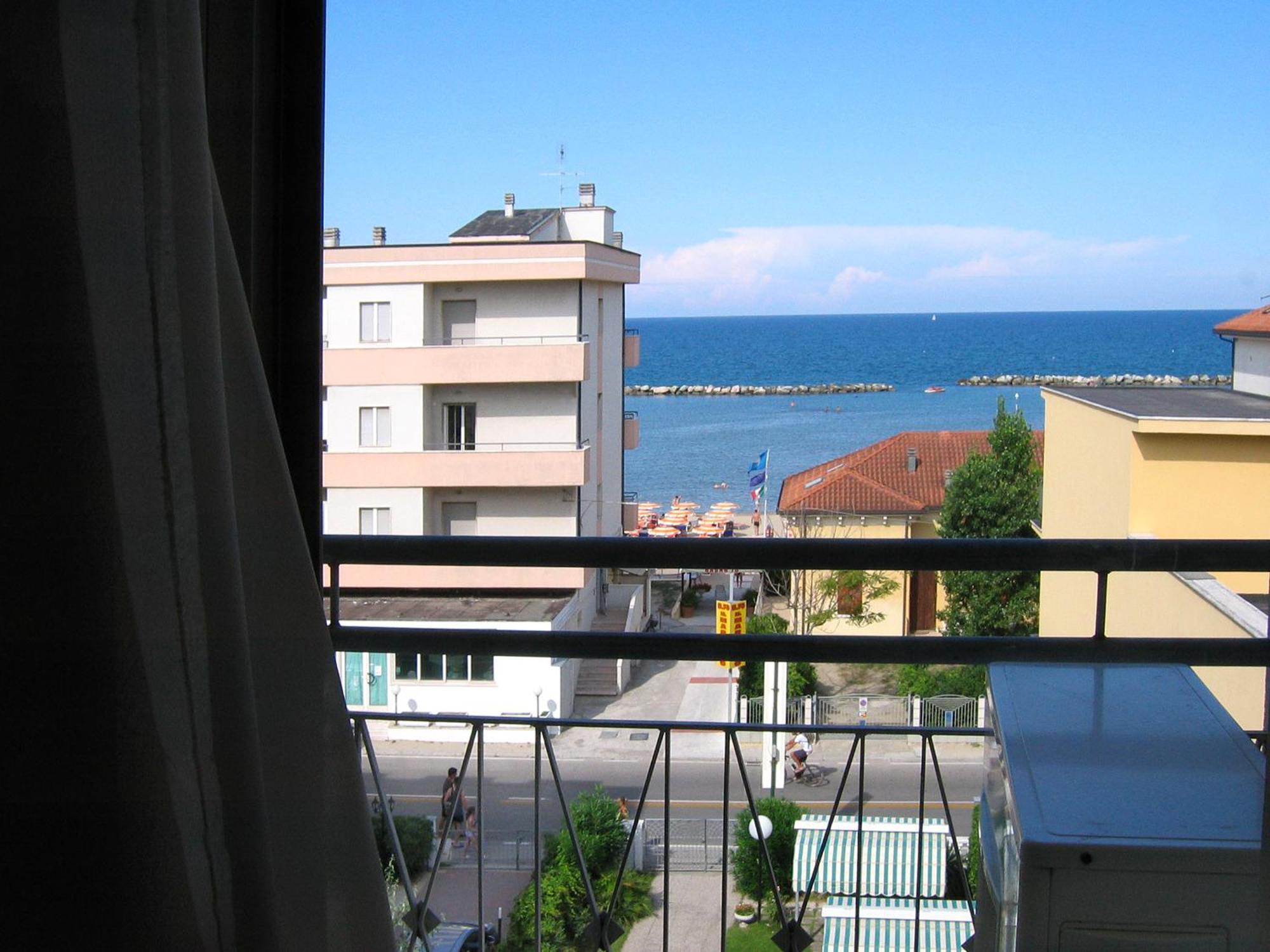 Hotel Olimpia Bellaria-Igea Marina Exterior photo