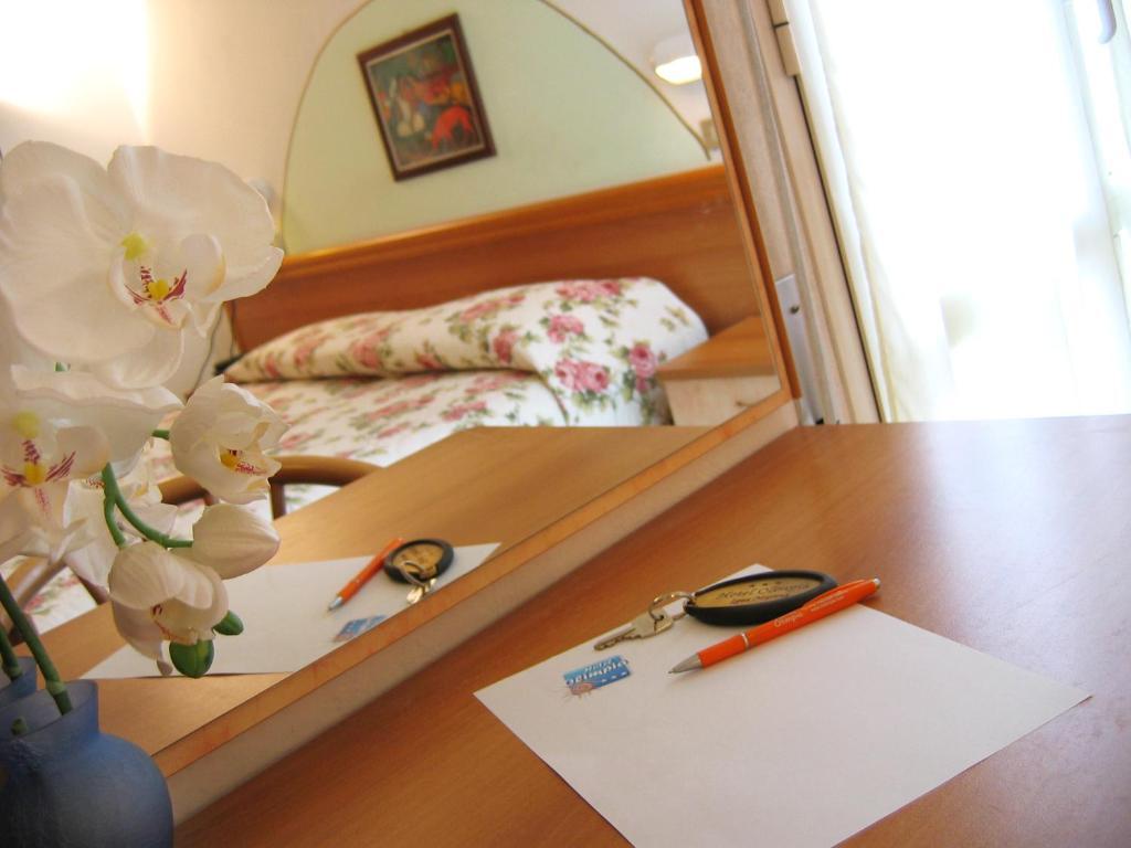 Hotel Olimpia Bellaria-Igea Marina Room photo